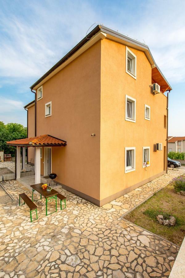 Apartament Julija Dramalj Zewnętrze zdjęcie